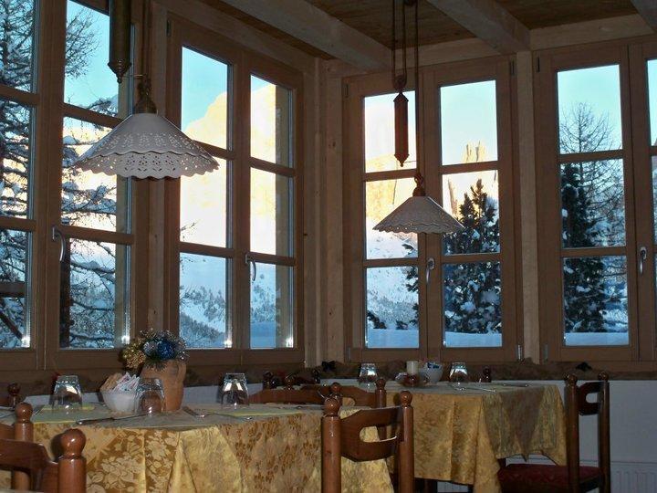 博萨迪法萨 Rifugio Negritella酒店 外观 照片