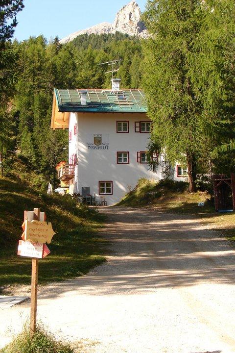 博萨迪法萨 Rifugio Negritella酒店 外观 照片