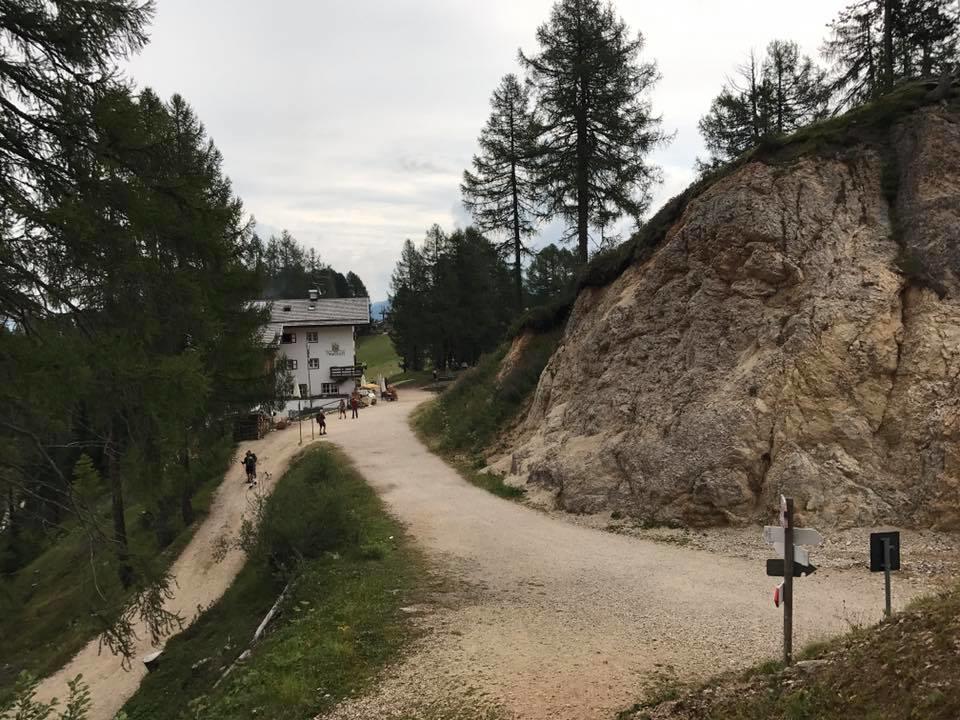 博萨迪法萨 Rifugio Negritella酒店 外观 照片